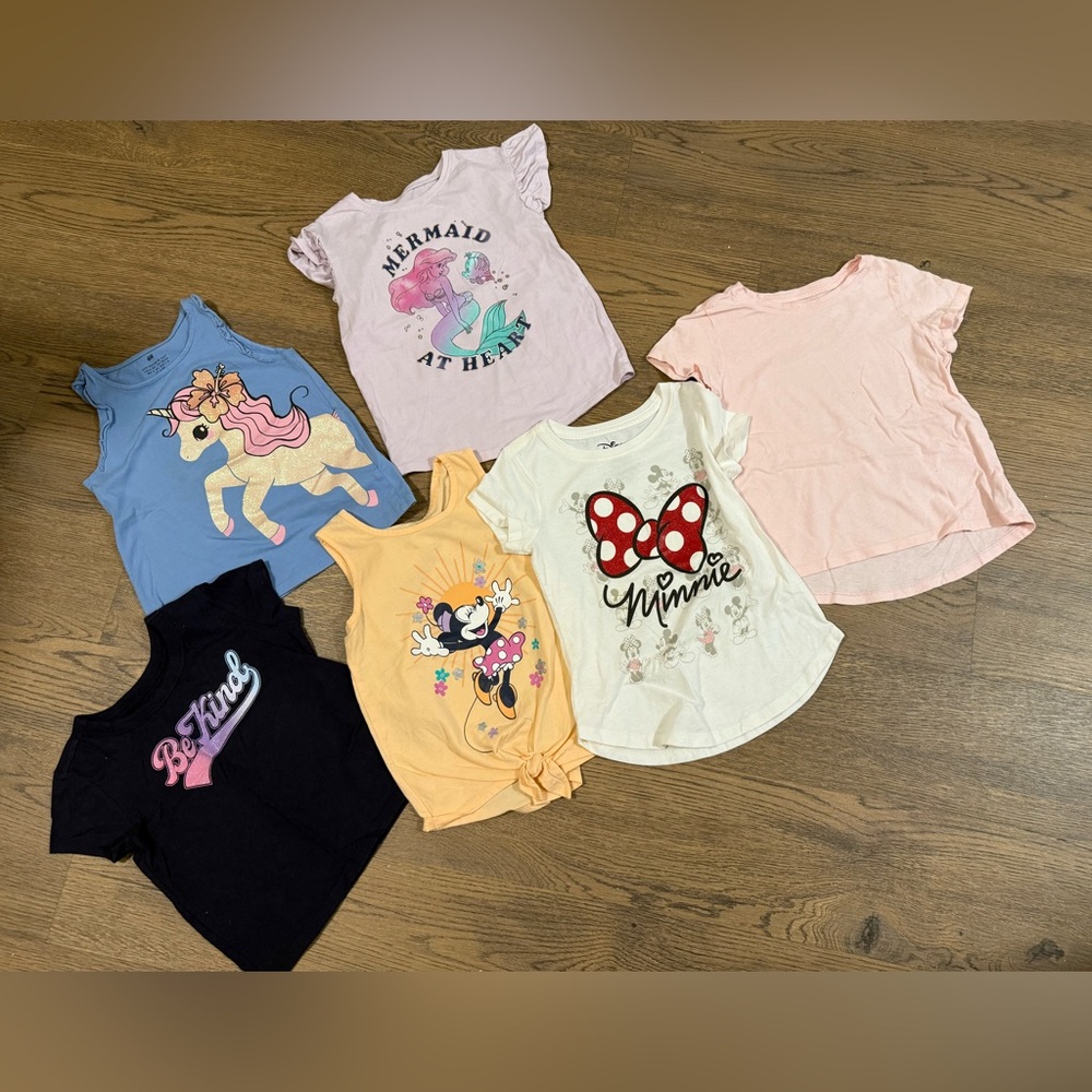 Bundle of girls Graphic T-Shirts - Assorted Colors - size S 6-6/7